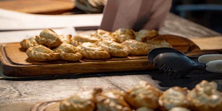 Villa Ocampo realizará la Feria de la Empanada de Pescado en Semana Santa.