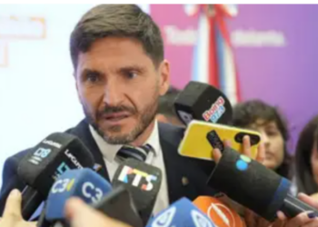 Pullaro explicó por qué Santa Fe amortigua la caída del empleo: inversión pública y actividad económica.