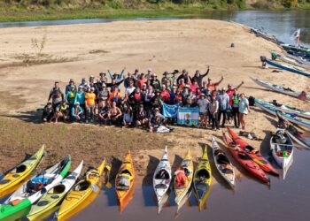 Villa Ocampo: Se lanzó oficialmente el 14° Canotaje del Jaaukanigás 2026.
