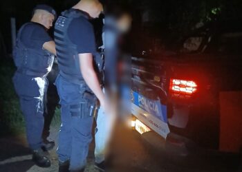 Villa Ocampo: aprehendieron a un hombre tras una persecución y le secuestraron cuatro envoltorios con presunta cocaína.