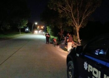 San Antonio de Obligado: motociclista resultó herido tras colisionar con un perro.