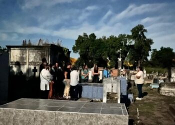 Villa Ocampo : Se realizó con éxito el paseo guiado en el Cementerio de Isleta en el marco de la Agenda de Semana Santa 2026.