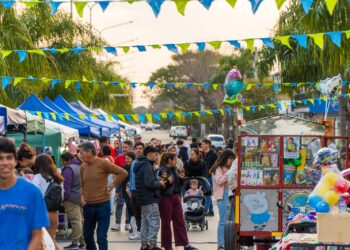 Villa Ocampo celebra el Día del Artesano con una nueva edición de la Feria Ocampense.