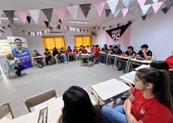 Se realizó con éxito una nueva Charla de Oratoria en la región.