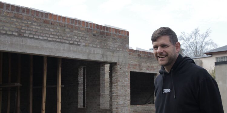 Créditos Nido: con más de $ 38.000 millones adjudicados, 730 familias santafesinas ya cumplen el sueño de la vivienda propia.