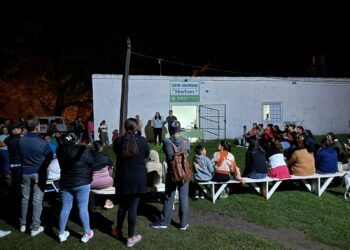 Se conformó la Comisión Vecinal de Isleta Centro tras asamblea participativa ciudadana.