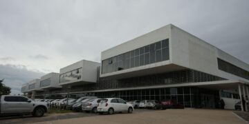 La salud pública de Santa Fe incorporó una técnica quirúrgica de alta complejidad para tratar a una paciente con cáncer.