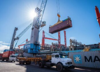 Santa Fe consolida su liderazgo logístico: más de 1,2 millones de toneladas y 860 operaciones en el primer trimestre de 2026.