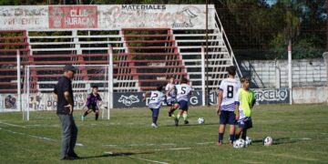 Finalizó la Clínica Habilitante para Entrenadores de Fútbol Infanto Juvenil en Villa Ocampo.
