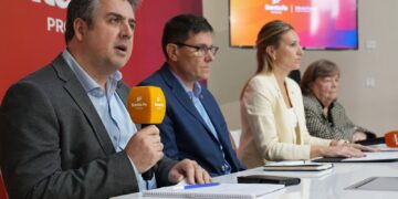 Amenazas en escuelas: el Gobierno pide que se hable en las familias y advierte sobre consecuencias legales y económicas.