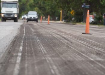 De norte a sur: con trabajos de bacheo y borrado de huellas, el Gobierno Provincial realiza reparaciones en más de 15 rutas santafesinas.