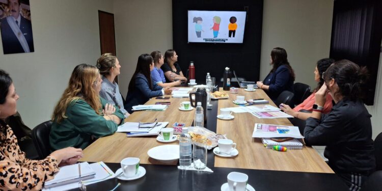 Villa Ocampo: Trabajo articulado con escuelas secundarias para la promoción de derechos de niños, niñas y adolescentes.