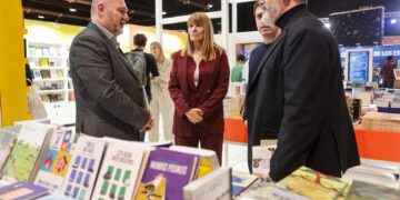 Rueda: “La industria editorial santafesina tiene prestigio en todo el mundo”.