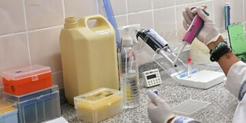 Provincia fortalece el diagnóstico de psitacosis mediante transferencia tecnológica.