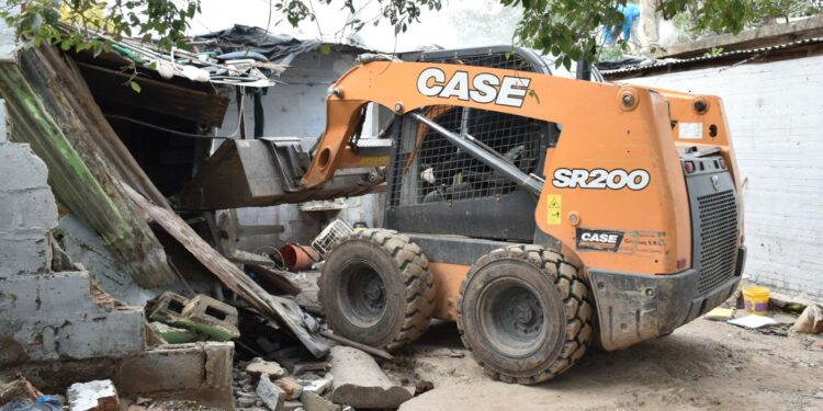 El gobierno de Pullaro sigue tumbando búnkeres por microtráfico: desactivó el primero en el departamento Belgrano.