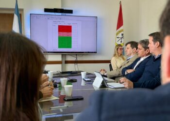 La Comisión de Emergencia Agropecuaria recomendó declarar la emergencia en 16 distritos santafesinos por las inundaciones.