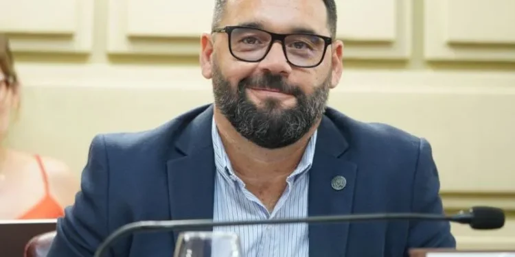 El diputado Sergio “Chiqui” Rojas analizó el modelo europeo y advirtió sobre la situación de la agricultura familiar en Argentina