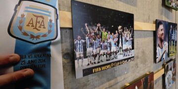 Messi, protagonista de una muestra fotográfica en el Museo del Deporte Santafecino.