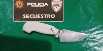  VILLA OCAMPO: APREHENDIERON A UN HOMBRE ARMADO CON UN CUCHILLO TRAS UN ALERTA POR INGRESO A UNA VIVIENDA.