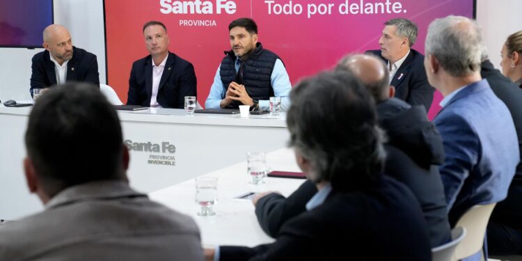Otro paso adelante: Provincia avanza hacia un sistema planificado y moderno para mejorar las rutas que acceden a los puertos.