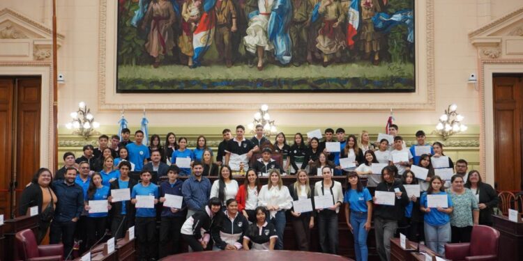 Mancini: “Cuando las juventudes participan, la democracia se fortalece”.