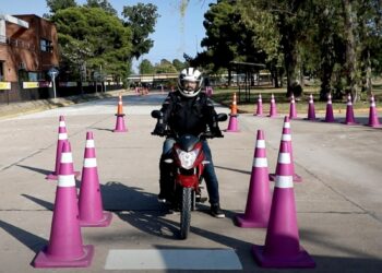 VILLA OCAMPO CUENTA CON TRES EXAMINADORES HABILITADOS PARA LA TOMA DE EXÁMENES PRÁCTICOS DE MOTOCICLETAS.