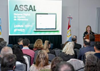 Santa Fe digitaliza el registro de alimentos para agilizar habilitaciones y reforzar controles.
