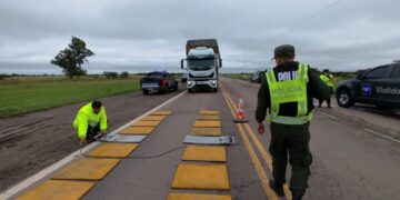 400 operativos y 11.700 camiones fiscalizados: Santa Fe intensifica el control de cargas para cuidar las rutas provinciales.