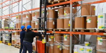 Ciancio: “Mientras Nación usa la motosierra, Santa Fe refuerza la producción pública de medicamentos”.
