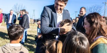 Pullaro: “Gobernar hoy es generar trabajo y llevar obras a cada localidad de la provincia”.