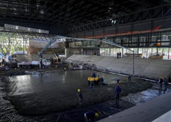 Pullaro recorrió junto a veedores de CAF las obras del legado deportivo que dejarán los Juegos Suramericanos en Rosario.