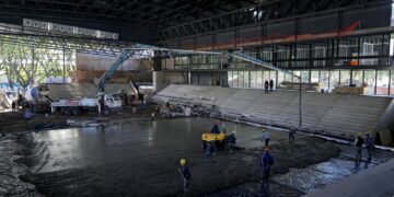 Pullaro recorrió junto a veedores de CAF las obras del legado deportivo que dejarán los Juegos Suramericanos en Rosario.