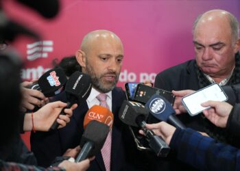 Puccini reivindicó el “modelo anticíclico” de Santa Fe como respuesta al escenario económico nacional.