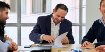 FIRMA DE CONVENIO ENTRE LA MUNICIPALIDAD DE VILLA OCAMPO Y LA UTN RECONQUISTA.