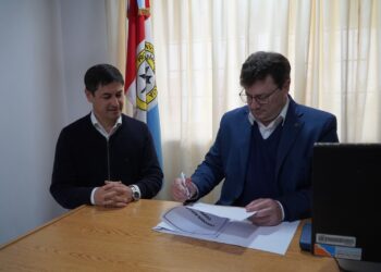 La Defensoría del Pueblo inauguró una oficina de atención descentralizada en Villa Ocampo.