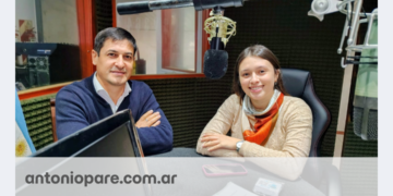 Villa Ocampo apuesta a la innovación: lanzaron un chatbot municipal y aclararon el funcionamiento de la nueva oficina de la Defensoría del Pueblo.