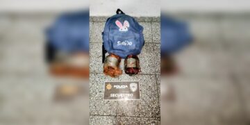 Dos aprehendidos en Villa Ocampo tras resistirse a un control policial.