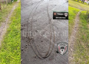 VILLA OCAMPO: Investigan el hallazgo de hierros de construcción abandonados.