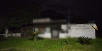 FLORENCIA: Aprehendieron a un hombre acusado de provocar daños en una vivienda.
