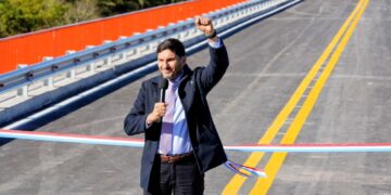 Villa Ocampo: Histórica conexión para el norte santafesino: Pullaro inauguró el puente sobre el arroyo El Pindó.