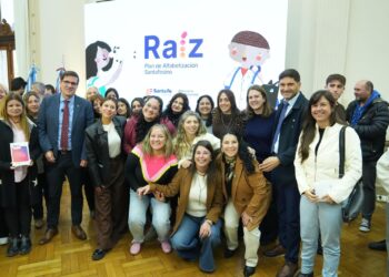 El Plan Raíz mejoró un 22,6 % la lectura de los chicos: “Estamos construyendo el camino correcto”, marcó Pullaro.