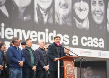 Pullaro pidió en Agroactiva que Nación baje las retenciones y la tasa de interés para “producir más y generar trabajo”.