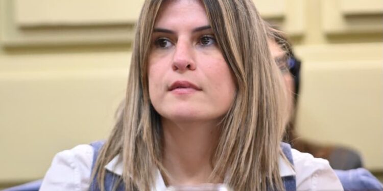 Mancini presentó un proyecto de Ley Micaela para Comunicadores.