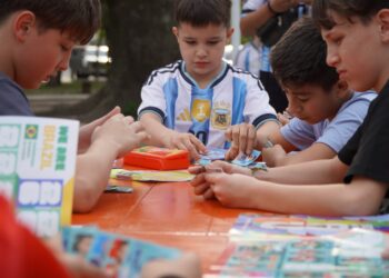 Villa Ocampo: Con gran participación de vecinos, se realizó el “Sábado de Campeones” en Plaza Belgrano.