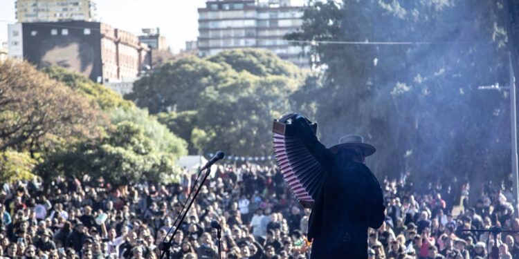 20 de Junio: Rosario vivirá una gran fiesta popular para celebrar la bandera con un cierre especial de Abel Pintos.