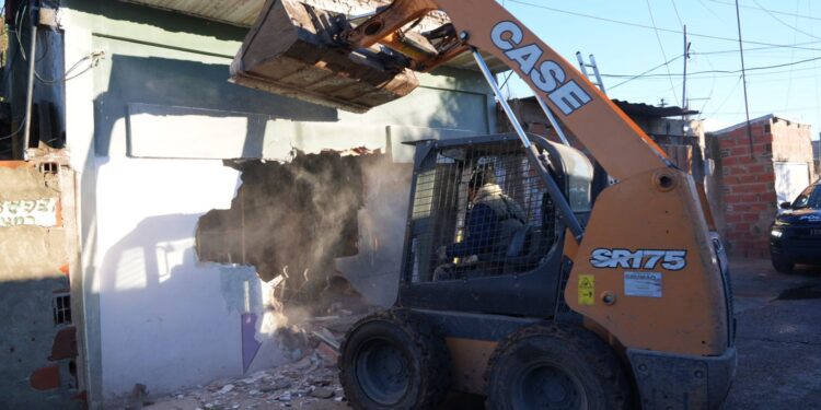 Con 3 nuevos derribos en Rosario, ya se inactivaron 129 búnkeres desde que la gestión Pullaro puso en marcha la Ley de Microtráfico.