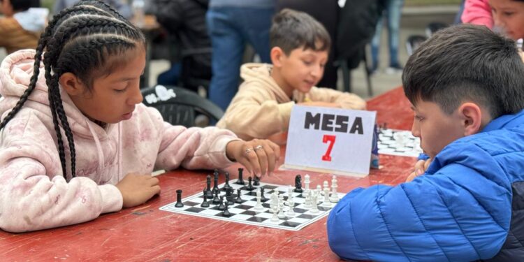 Villa Ocampo invita a participar del “Encuentro de Ajedrez”.