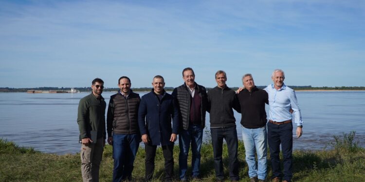Autoridades recorrieron las obras que integrarán el corredor de acceso a Puerto Ocampo y la futura conexión con Bella Vista.