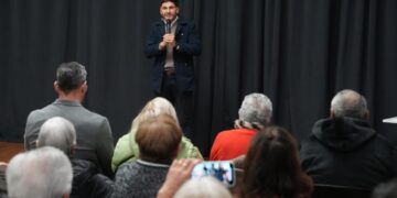 Pullaro: “El desafío que tenemos es estar unidos y trabajar juntos para que las personas mayores vivan mejor”.