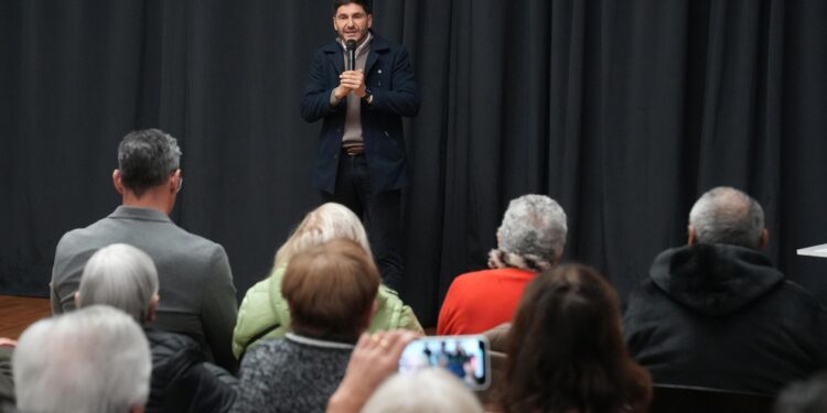 Pullaro: “El desafío que tenemos es estar unidos y trabajar juntos para que las personas mayores vivan mejor”.